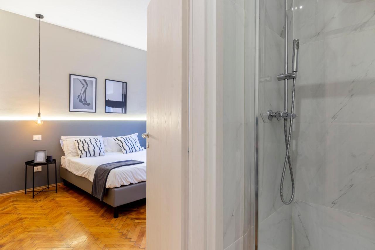 Amazing studio in the city center + WiFi Trieste Esterno foto